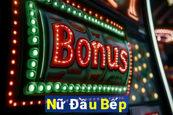 Nữ Đầu Bếp