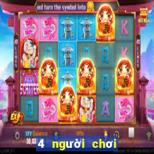 4 người chơi Poker khóa đôi