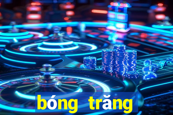 bóng trăng trắng ngà có cây đa to