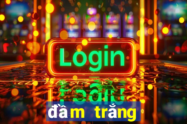 đầm trắng bẹt vai